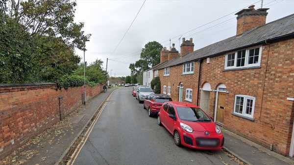 Police probe &apos;murder-suicide&apos; in Midlands village