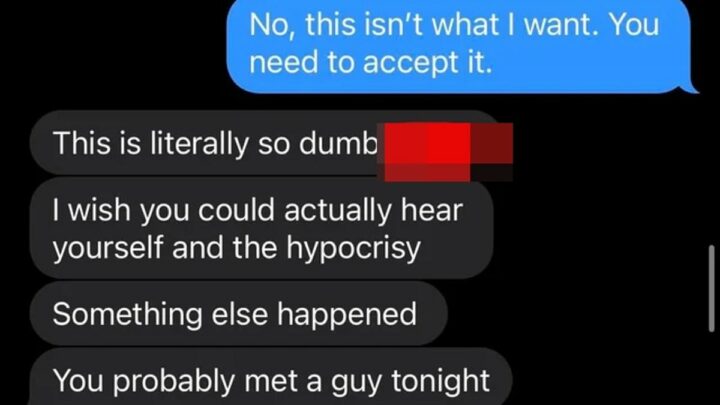 Read the awkward texts I got when I dumped a man after a month