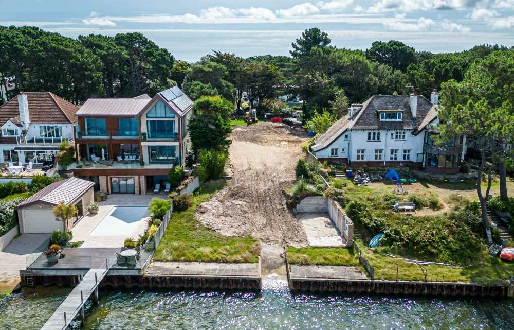 Harry Redknapp WINS furious row with neighbours over transforming his £7million Sandbanks home into luxury villa | The Sun