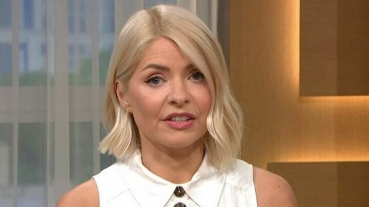 Holly Willoughby’s pals ‘furious’ that she was ‘forced’ to quit This Morning