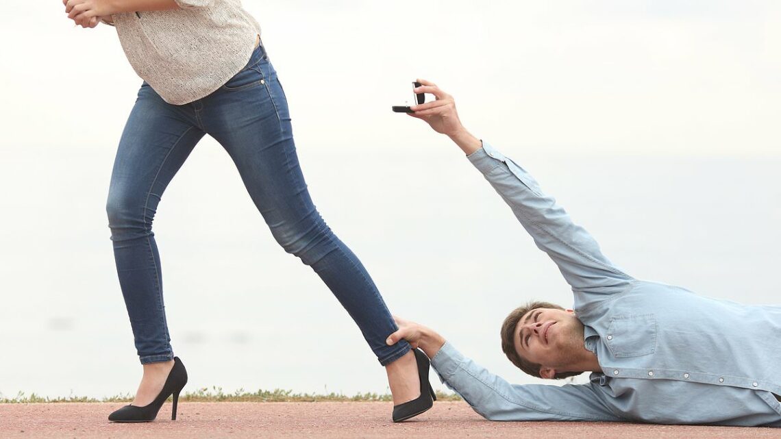 Woman rages after boyfriend hands her a ring box to propose